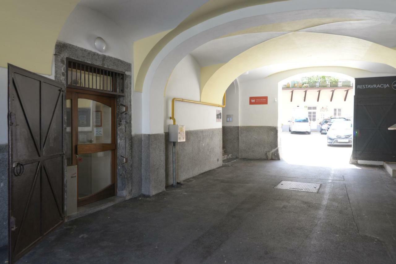 River Side Central Market Liubliana Exterior foto